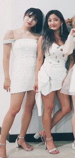 Park Ji-hyo feet photo thumbnail