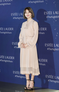 Park Ji-hyo feet photo thumbnail