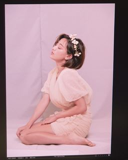 Park Ji-hyo feet photo thumbnail