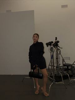 Park Ji-hyo feet photo 2