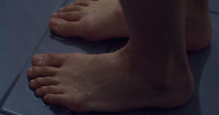 Park Ju-hyun feet photo 1