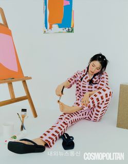 Park Ju-hyun feet photo 1