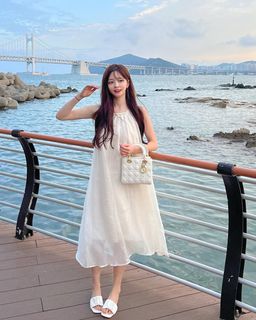 Park Min-jung feet photo 16