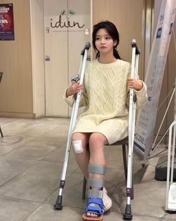 Park Min-jung feet photo 15