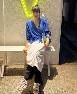 Park So-dam feet photo thumbnail