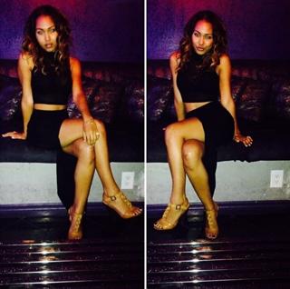 Parker McKenna Posey feet photo thumbnail