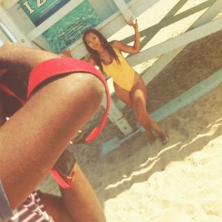 Parker McKenna Posey feet photo thumbnail