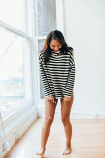 Parker McKenna Posey feet photo thumbnail