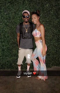 Parker McKenna Posey feet photo thumbnail