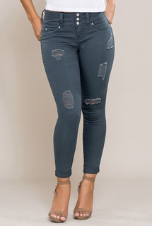 Parker McKenna Posey feet photo thumbnail