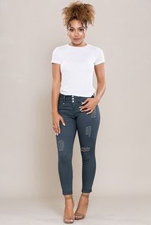 Parker McKenna Posey feet photo thumbnail