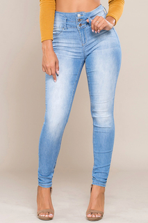 Parker McKenna Posey feet photo thumbnail