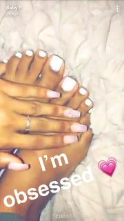 Parker McKenna Posey feet photo thumbnail