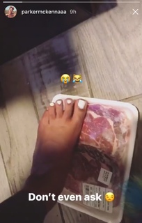Parker McKenna Posey feet photo thumbnail