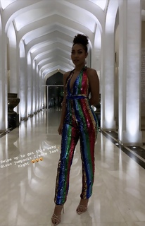 Parker McKenna Posey feet photo thumbnail