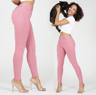 Parker McKenna Posey feet photo thumbnail