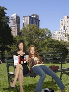 Parker Posey feet photo thumbnail