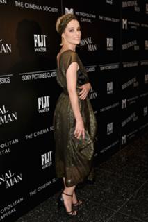 Parker Posey feet photo thumbnail