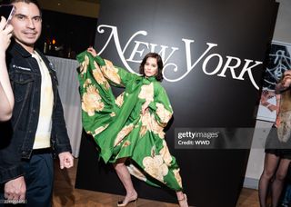 Parker Posey feet photo 2