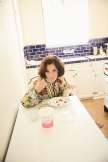 Parker Posey feet photo 1