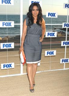 Parminder Nagra feet photo thumbnail