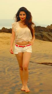 Parul Gulati feet photo thumbnail