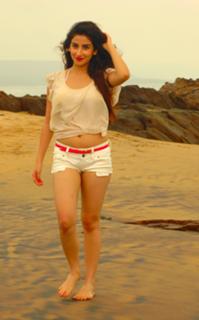 Parul Gulati feet photo thumbnail