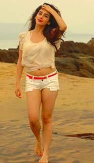 Parul Gulati feet photo thumbnail