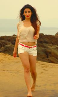 Parul Gulati feet photo thumbnail