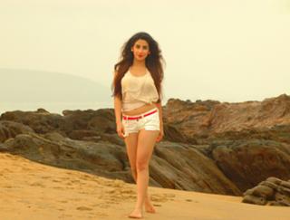 Parul Gulati feet photo thumbnail