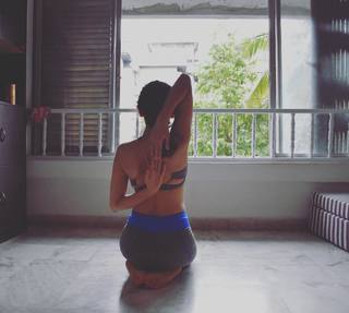 Parul Gulati feet photo thumbnail