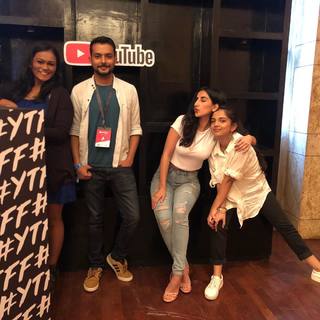 Parul Gulati feet photo thumbnail