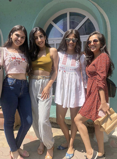 Parul Gulati feet photo thumbnail