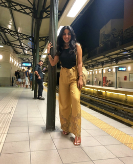 Parul Gulati feet photo thumbnail