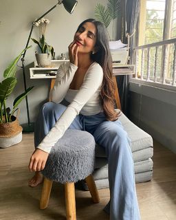 Parul Gulati feet photo thumbnail