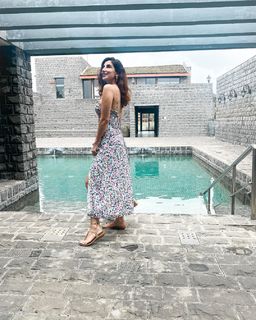 Parul Gulati feet photo thumbnail