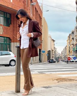 Parul Gulati feet photo thumbnail