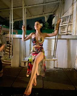 Parul Gulati feet photo thumbnail