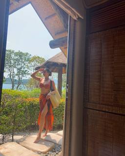 Parul Gulati feet photo thumbnail