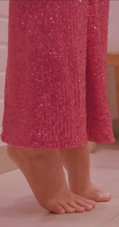 Parul Gulati feet photo thumbnail