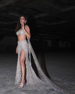 Parul Gulati feet photo thumbnail