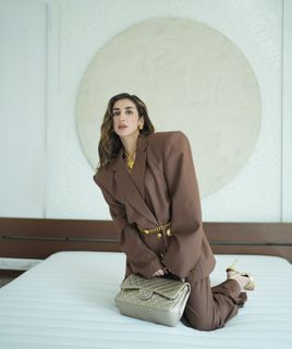 Parul Gulati feet photo thumbnail