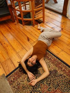 Parul Gulati feet photo thumbnail