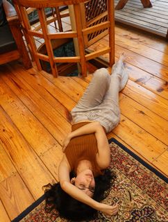 Parul Gulati feet photo thumbnail