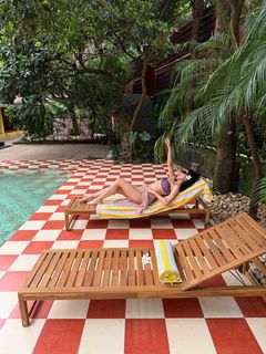 Parul Gulati feet photo thumbnail