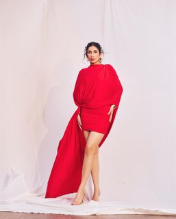 Parul Gulati feet photo 9