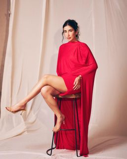 Parul Gulati feet photo 7