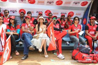 Parul Yadav feet photo 6