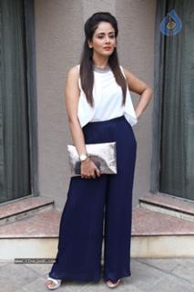 Parul Yadav feet photo 9