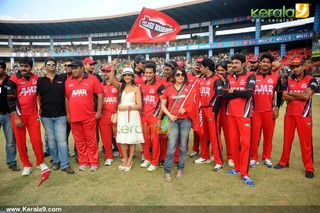 Parul Yadav feet photo 5
